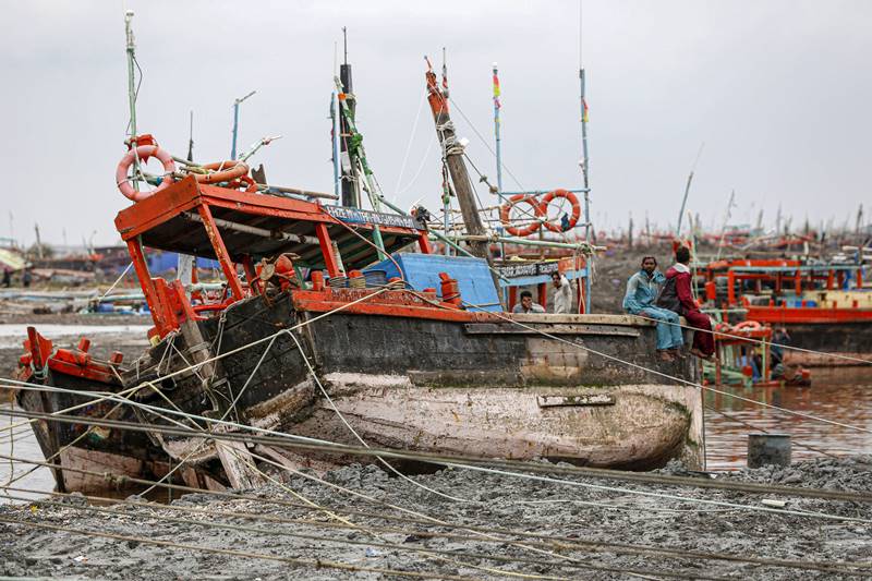 Cyclone Tauktae Live Tracking, Heavy Rainfall in Mumbai, Gujarat Live Updates
