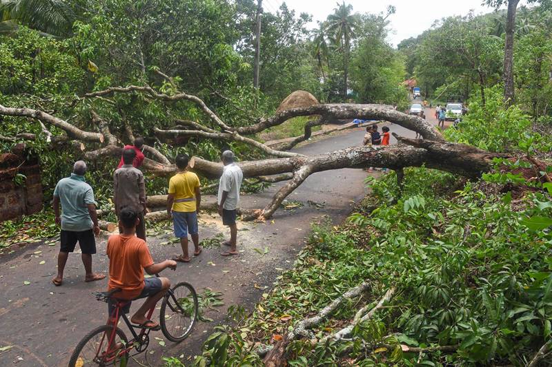 Cyclone Tauktae Live Tracking, Heavy Rainfall in Mumbai, Gujarat Live Updates