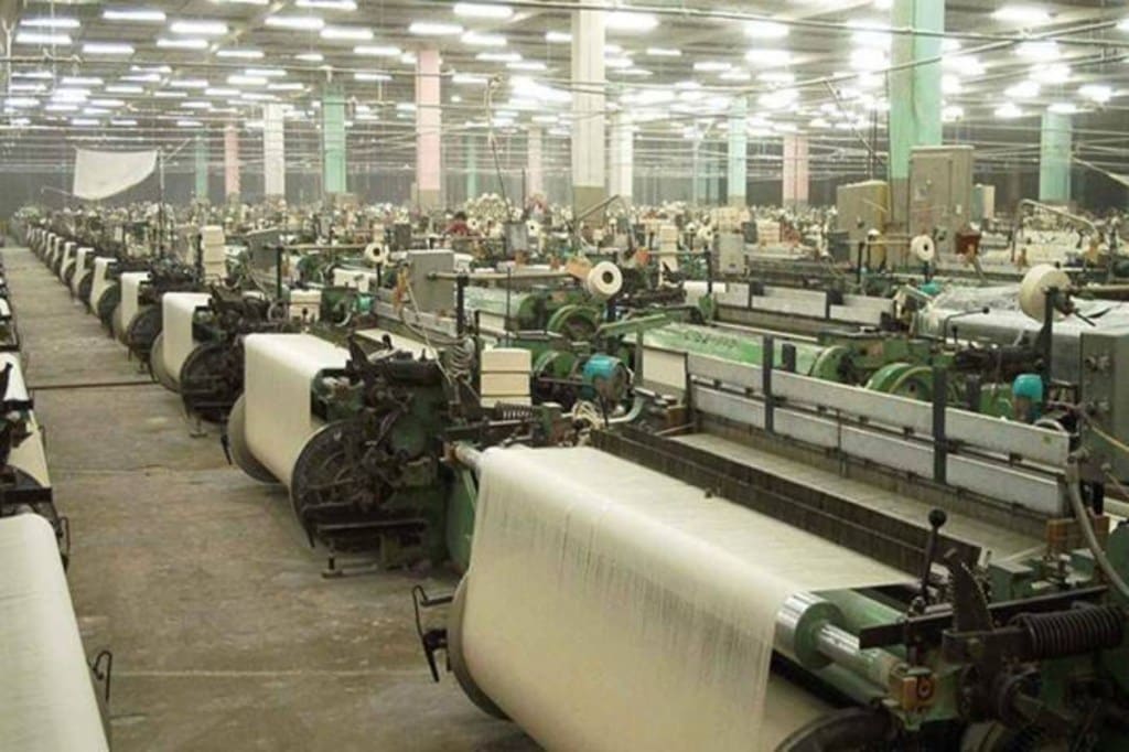 “Since past fortnight, traders have been getting orders of grey fabric, especially denim, from exporters based in Mumbai and Noida. If the government would allow them to work for longer hours, traders can fulfill orders in time by following all the Covid-related protocols issued by the authority,” he added. “Since past fortnight, traders have been getting orders of grey fabric, especially denim, from exporters based in Mumbai and Noida. If the government would allow them to work for longer hours, traders can fulfill orders in time by following all the Covid-related protocols issued by the authority,” he added.