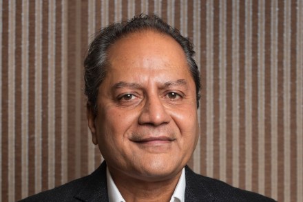 Since information technology has been evolving independent of the behemoths who dominate the Internet business, this has led to the rise of data storage using blockchain technology. Since information technology has been evolving independent of the behemoths who dominate the Internet business, this has led to the rise of data storage using blockchain technology.