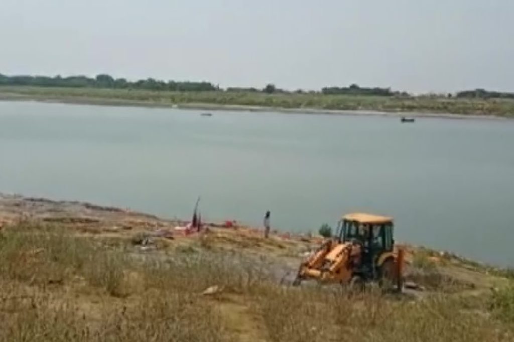 COVID Bodies Ganga COVID Bodies Ganga