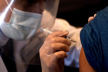 Pfizer, Covid, corona vaccine