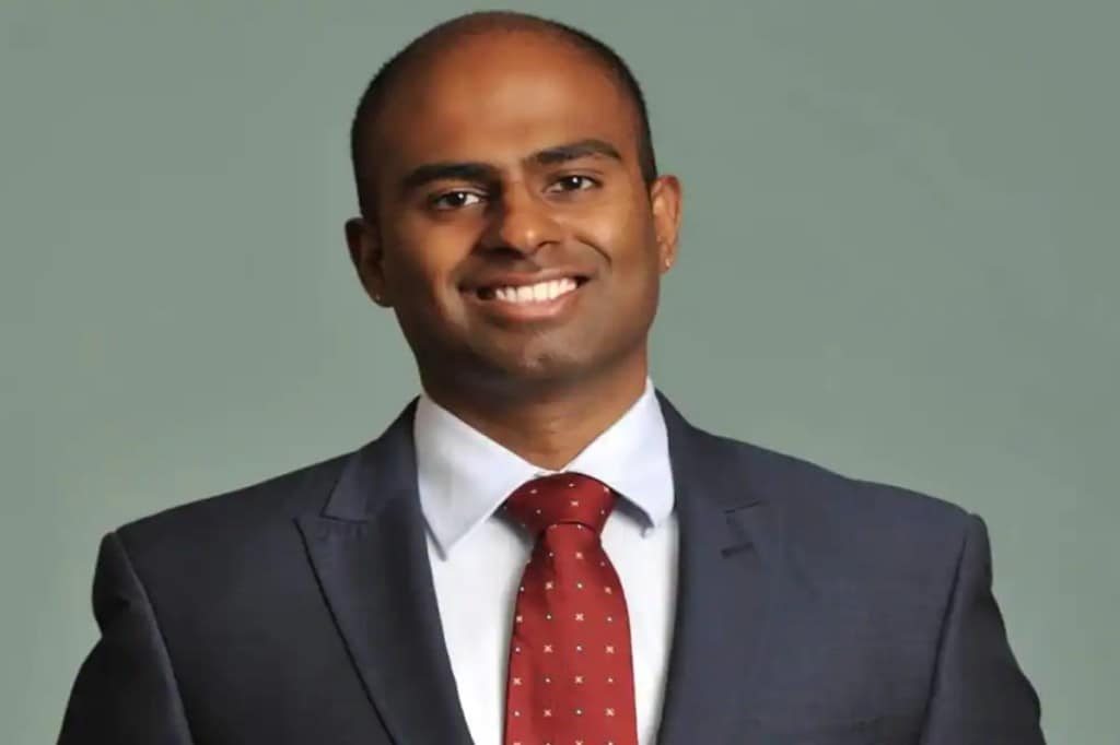 'Saw 5-fold growth in account opening by women last year': Ravi Kumar, co-founder and CEO, Upstox | INTERVIEW https://www.financialexpress.com/market/saw-5-fold-growth-in-account-opening-by-women-last-year-ravi-kumar-co-founder-and-ceo-upstox-interview/2245385/