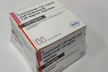 covid drug, roche's cocktail antobody therapy, covid treatment, cocktail antibody marleted in India , Cipla, Who caantake cocktail antibody, cocktail antibody price in India