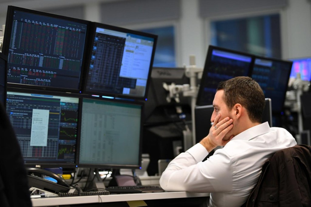 FIIs, DIIs, COVID-19, stock market