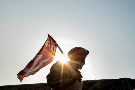 Thousands of farmers from Karnal have reached Singhu border: SKM Thousands of farmers from Karnal have reached Singhu border: SKM