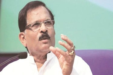 shripad naik