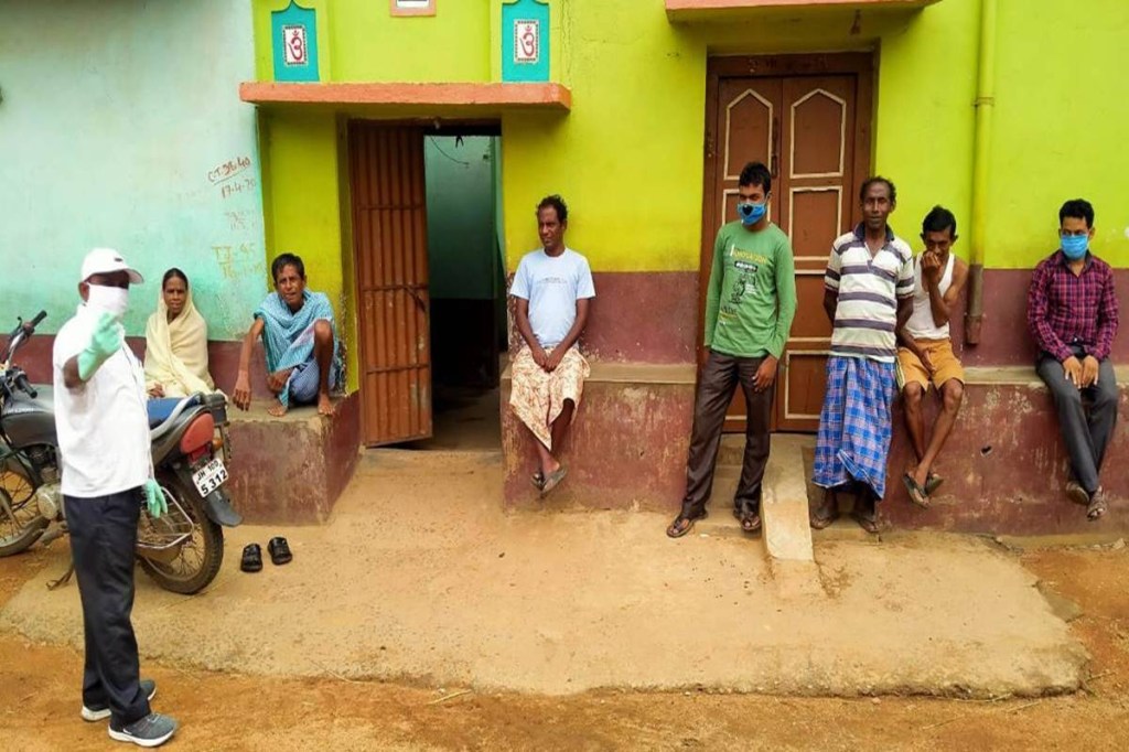 So far the authorities have not made any provision of remuneration for the quacks but they have been promised to be provided with an appreciation certificate by the district authorities. (Credit: The Indian Express)