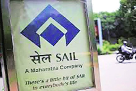 Mitra also said that since the present dispensation came into power in Delhi, there has been “an ominous pattern of removing headquarters of PSUs from Kolkata which has been here for half a century and even a century”.
