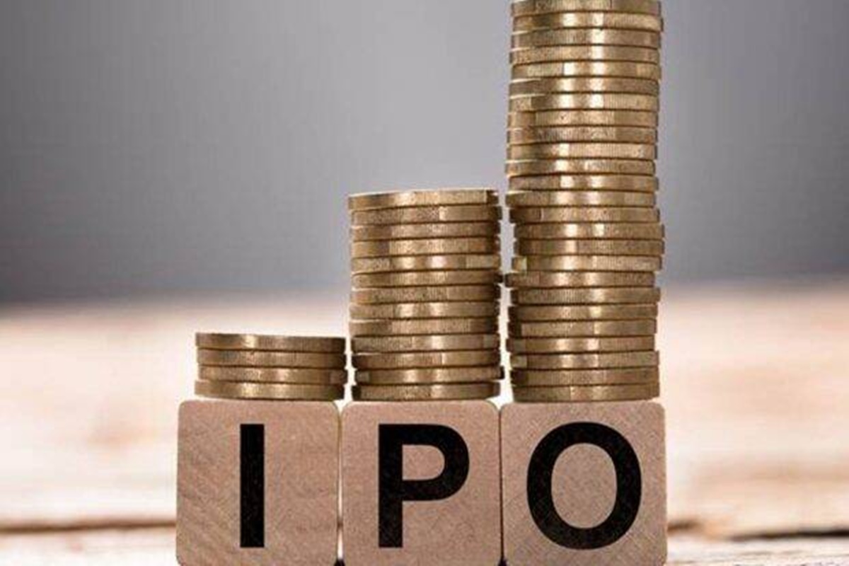 The IPO comprised fresh issue of shares amounting to Rs 300 crore and an offer for sale aggregating up to Rs 5,250 crore by selling shareholder Singapore VII Topco III Pte Ltd, an affiliate of the Blackstone Group Inc.
The IPO comprised fresh issue of shares amounting to Rs 300 crore and an offer for sale aggregating up to Rs 5,250 crore by selling shareholder Singapore VII Topco III Pte Ltd, an affiliate of the Blackstone Group Inc.