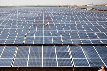 To help these projects find buyers, the report suggested that the central off-takers (SECI, NTPC) “can explore a tariff rediscovery mechanism for stranded projects in consultation with the project promoters”, which can “turn around many stranded projects with better deals to the state-run power distribution companies, already stressed with high power purchase cost”.
