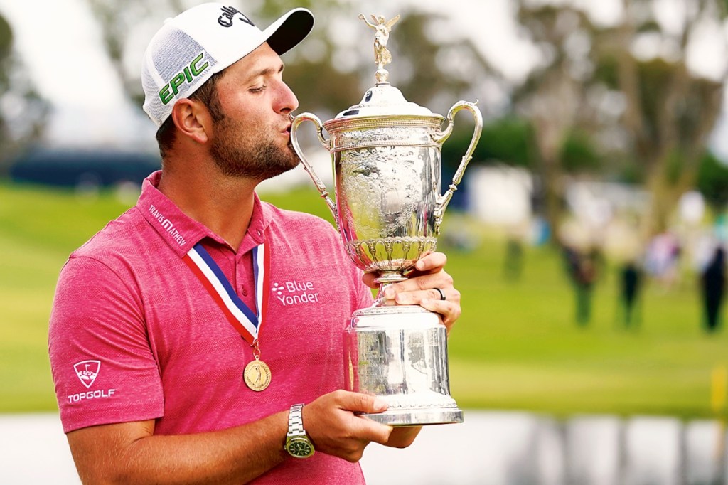 Jon Rahm kisses the trophy after winning the US Open golf tournament at Torrey Pines Golf Course in San Diego, US (Michael Madrid-USA TODAY Sports)