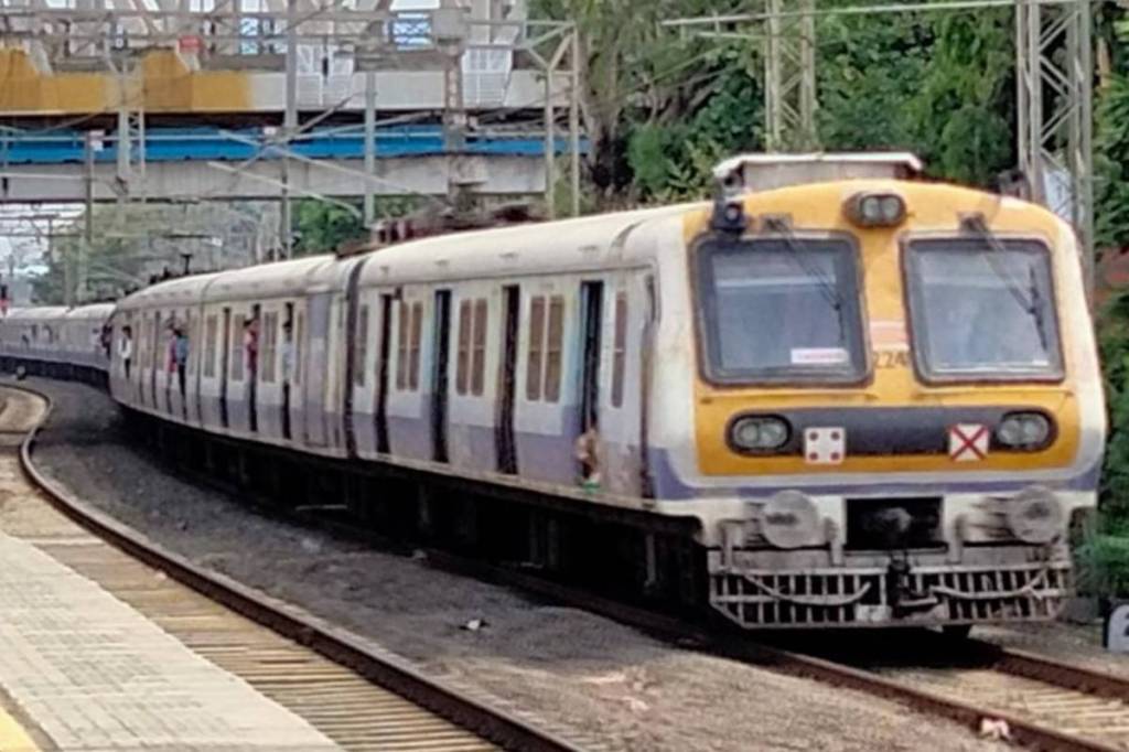 Mumbai local trains, suburban services