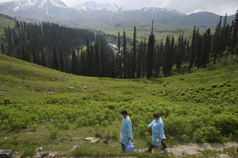 COVID-19 vaccine, COVID-19, vaccine, Door-to-door vaccination, kashmir, Anantnag, coronavirus vaccine, Covishield, Jammu And Kashmir, Budgam, Pulwama