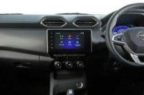  8-inch touchscreen display with wireless smartphone connectivity 
