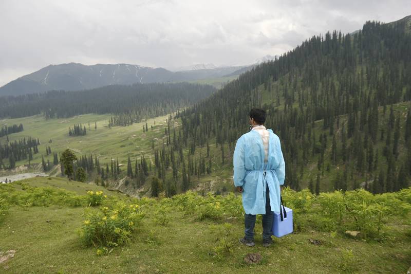 COVID-19 vaccine, COVID-19, vaccine, Door-to-door vaccination, kashmir, Anantnag, coronavirus vaccine, Covishield, Jammu And Kashmir, Budgam, Pulwama