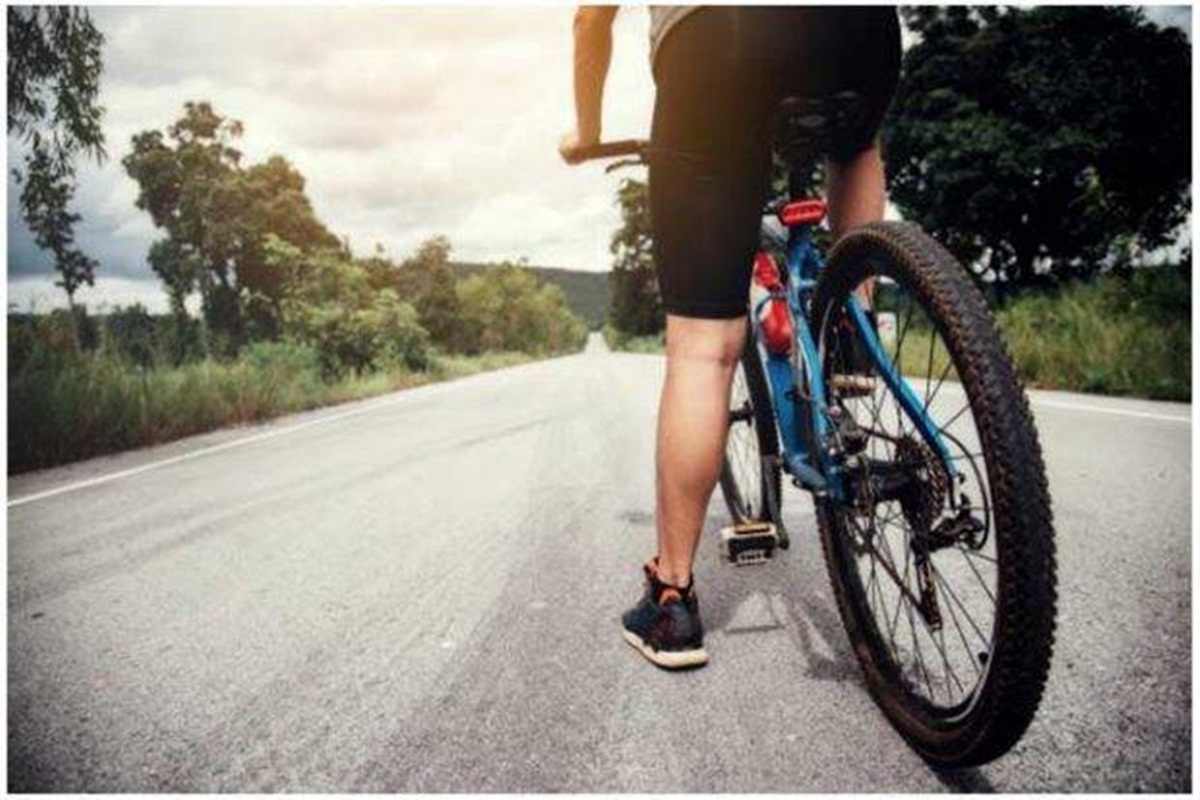 Bicycling Bicycling