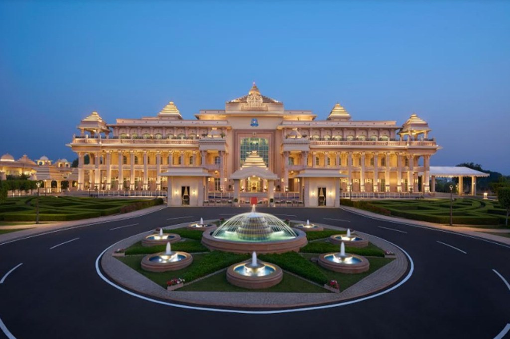 ITC grand bharat gurugram mansion block