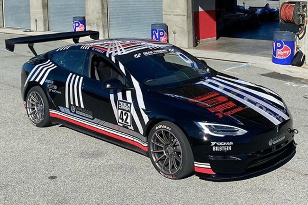 This modified 1020hp Tesla Model S Paid aims to take on Pikes Peak