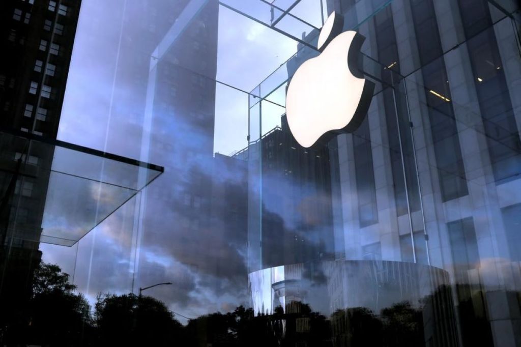 Apple would be the second-biggest public holder of Bitcoin if the alleged rumour turned out to be true. (Image: Reuters)
