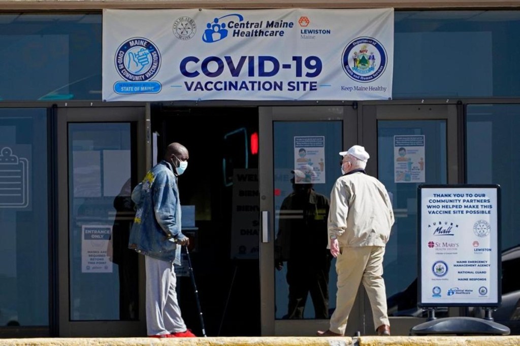 covid 19 vaccination centrre in US