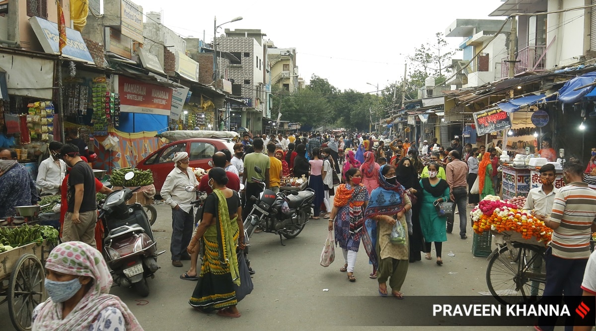 Delhi covid unlock, unlock 3, covid cases in delhi, markets reopening, frestuarants reopening, restriction relaxed in Delhi, Dekhi pjhased unlock, phat is allowed in delhi