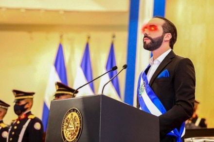 On Monday, Bukele said that the country had bought 400 bitcoins in total. (Source: Twitter/@nayibbukele)