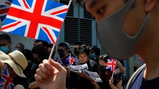 hong kong bans UK flight