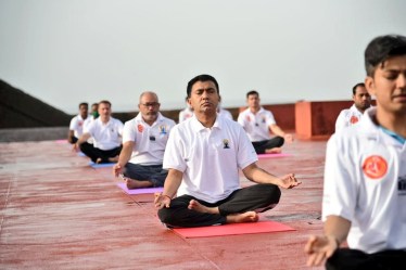 pramod sawant, international yoga day