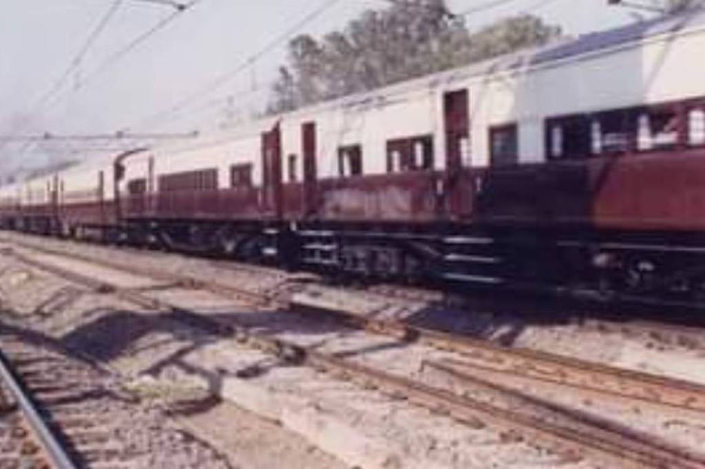Punjab Mail, train