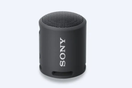 We have a line-up of supporting built-in voice assistant features such as WH-1000XM4, WF-1000XM3, WF-SP800N and WH-XB900N.