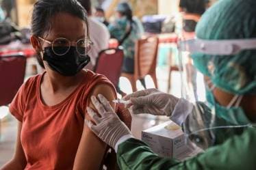 covid vaccination, vaaccination for all, covid revised vaccine policy, state procurement of covid vaccine, onsite registration for vaccination, price cap for vaccination, covishield, covaxin, sputnik