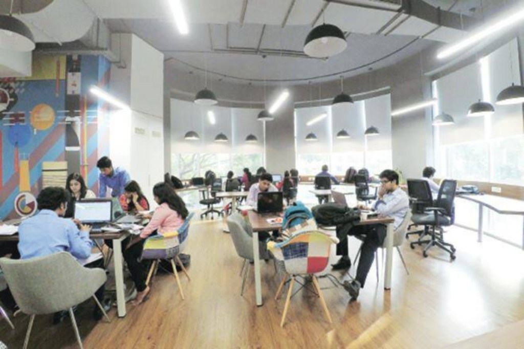 Businesses in a Post-Pandemic World, LinkedIn, Google, rem,ote work, hybrid work environment, learning (L), enjoyment (E), autonomy (A) and performance (P), post covid work culture