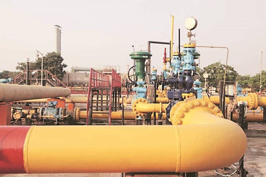 We retain ‘BUY/SO’ with revised TP of Rs 342 (earlier: Rs 278) as we roll over valuations to FY23E and it currently trades at 3.0x PE (ex-Gujarat Gas). We retain ‘BUY/SO’ with revised TP of Rs 342 (earlier: Rs 278) as we roll over valuations to FY23E and it currently trades at 3.0x PE (ex-Gujarat Gas).