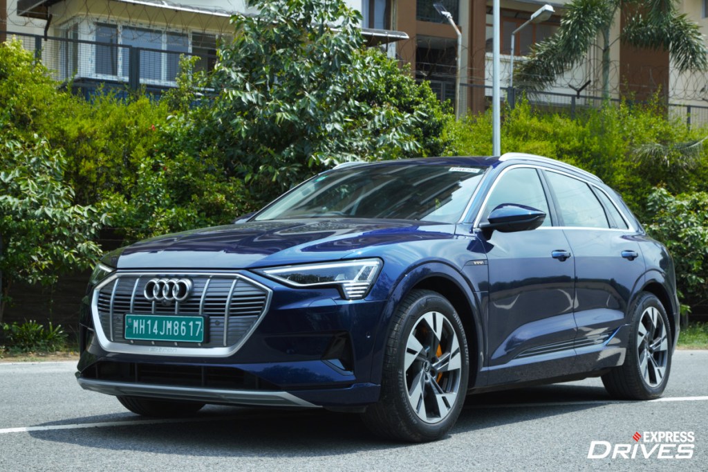 Audi e-tron front right