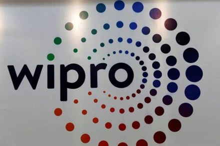 Wipro now expects revenue from its IT services business to be in the range of $2,535 million to $2,583 million. This translates to a sequential growth of 5-7% in the September quarter, which is largely in line with analysts’ estimates.
