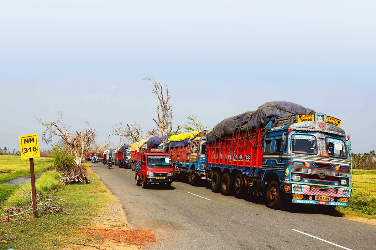 Connected through large Internet of Things (IoT) sensors over a reliable communications network, supply chain information is real time.