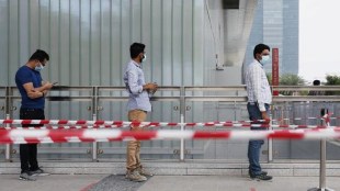 Abu dhabi, abu dhabi lockdown