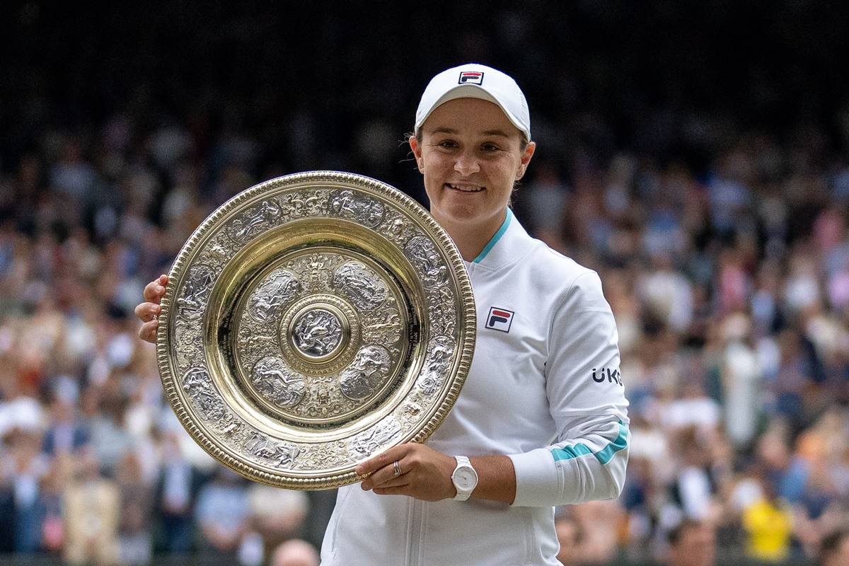 Ashleigh Barty beats Karolina Pliskova to win her second Grand Slam title Wimbledon 2021