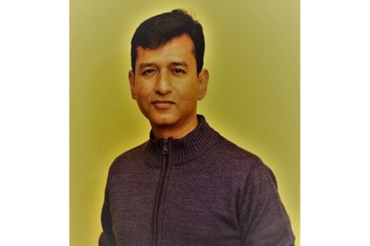 Dasguupta has been a part of various cultures and teams in large corporations, MNCs and start-ups