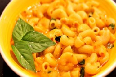 The term macaroni came from the Greek word “Makaroneia”.