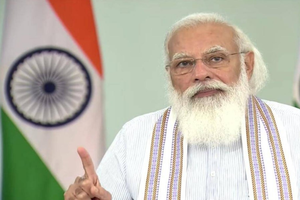 The availability of edible oils from domestic production is around 8 MT against annual consumption of over 21 MT, industry data show.