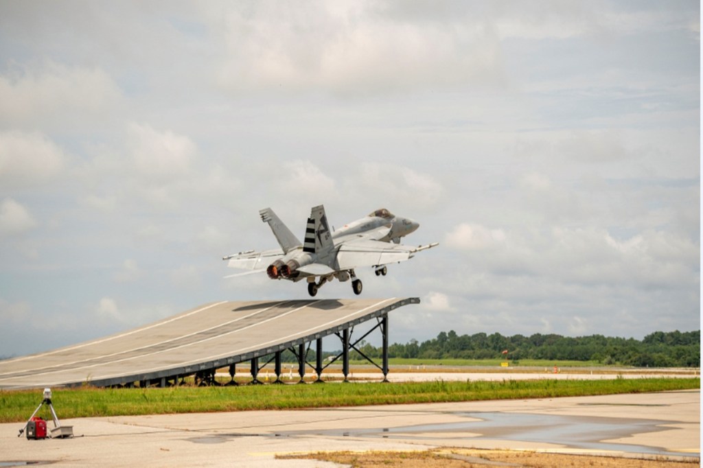 Super Hornet Super Hornet