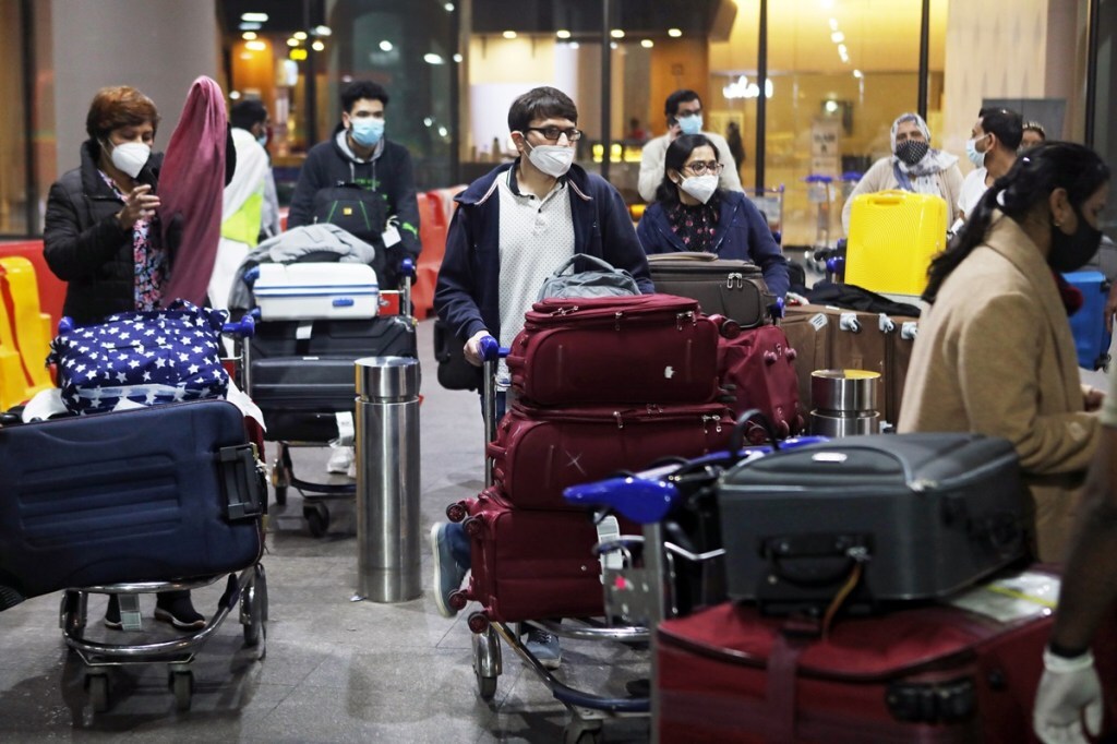 28% Indians plan to travel in August-September; risk of third COVID-19 wave set to rise: Report