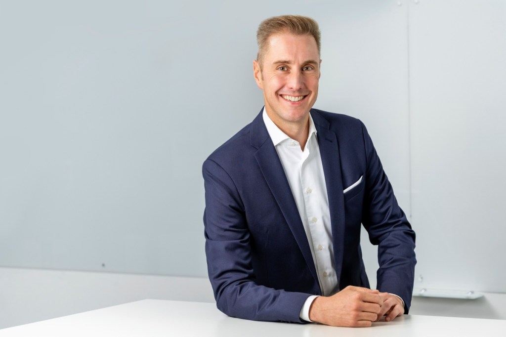 worldwide supply chain is sensitive - interview with rene krahn, industry 4.0