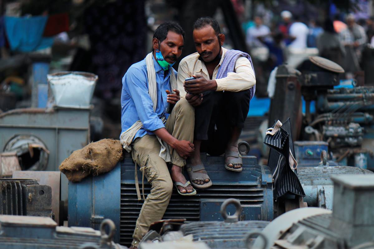 Urban men lost more jobs than women in second wave of COVID-19: CMIE