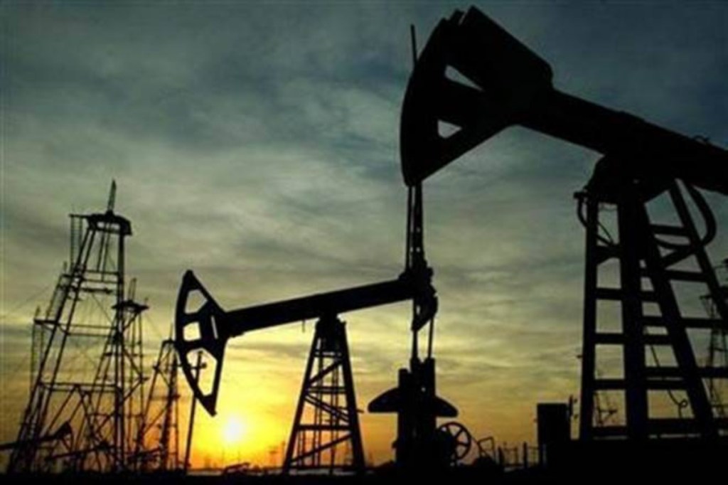 The 10-year benchmark 6.10%-2031 bond yield ended at 6.1974%, marginally lower than 6.2039% on Friday. The most-traded 6.64%-2035 closed at 6.8076%, compared to 6.8122% yield on the previous trading session.
