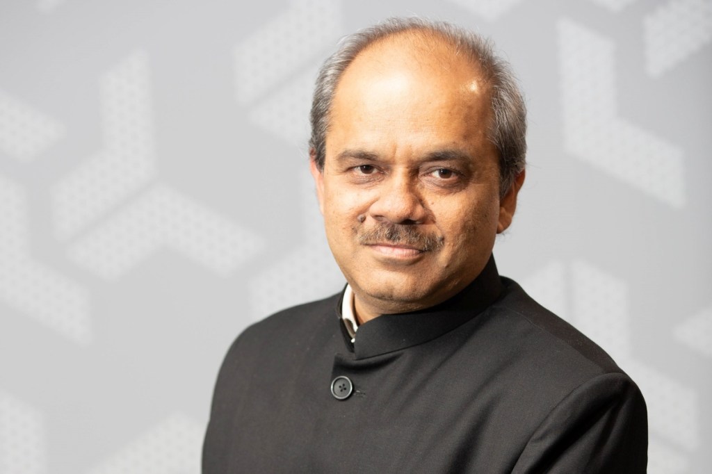 vinay pathak interview - tata ace gold petrol cx