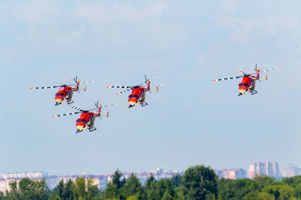 During the parade there will be displays by MiG-29K which are already being flown by the Indian navy and the Sukhoi-33 too will be flying along with other helicopters and aircraft.