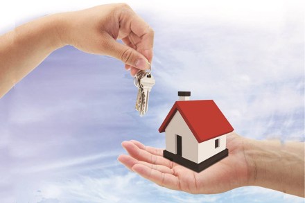 Also, competitive intensity as well as Repco’s high lending rate vs peers is leading to elevated balance transfer (outward) at Rs 4-5 bn resulting in lower net portfolio accretion. Also, competitive intensity as well as Repco’s high lending rate vs peers is leading to elevated balance transfer (outward) at Rs 4-5 bn resulting in lower net portfolio accretion.